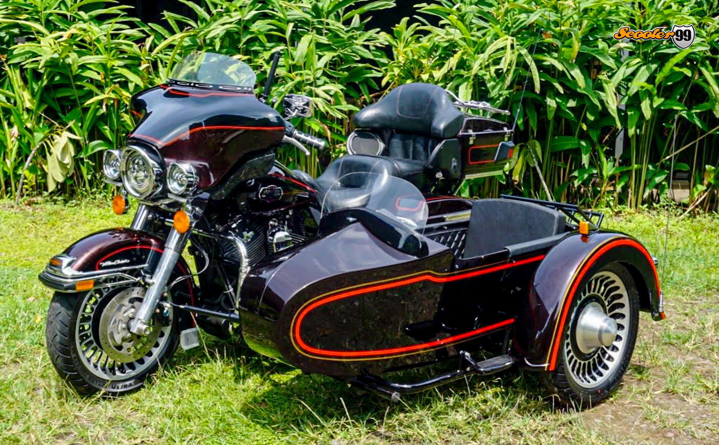 Harley Davidson Sidecar – front three-quarter view